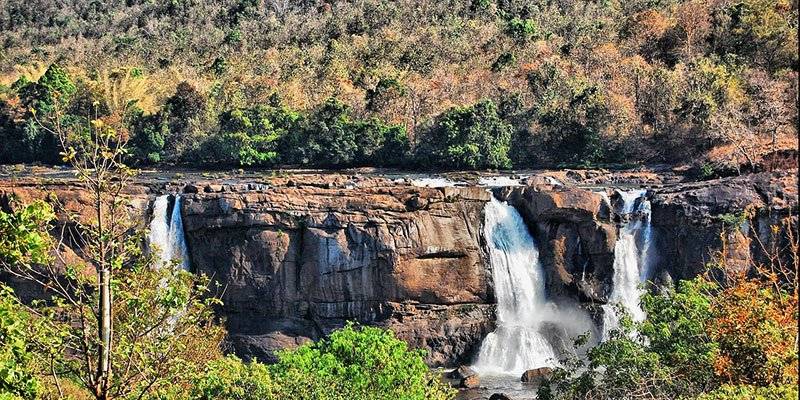 Top things to do in Kerala - Visit Waterfalls