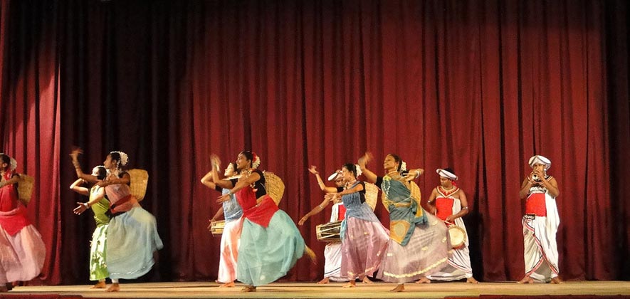 Things To Do in Kandy Watch Sri Lanka Dance