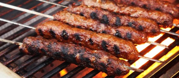 The Best Places for Street Food in Old Delhi – Trodly