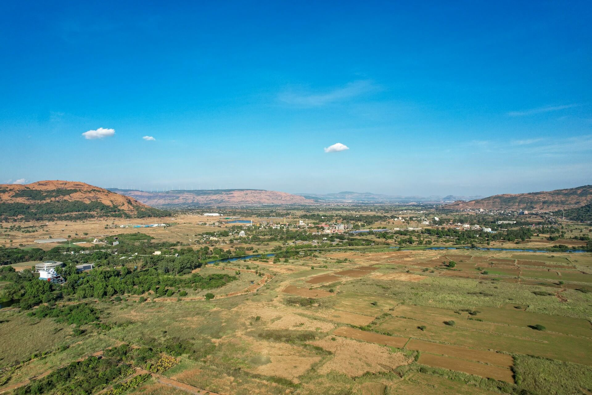Weekend Trips from Mumbai Without a Car: 6 Rail & Ferry Plans