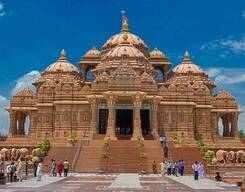 Ahmedabad Sightseeing Tour with Akshardham & Adalaj Stepwell