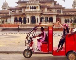 Jaipur Heritage Tour In Eco-Rickshaw
