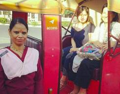 Jaipur Shopping Tour In Eco-Rickshaw
