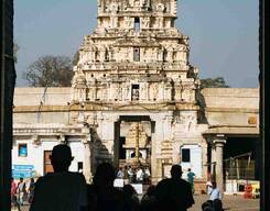 A Guided Walk Through The Ancient Kingdom of Hampi