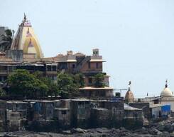 Walking Tour Of Temples Of Mumbai
