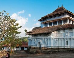 Three Temples Tour in Kandy