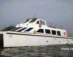 Chartered Party Yacht In Mumbai