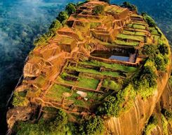 2-Day Sigiriya & Dambulla Tour with Minneriya Jeep Safari