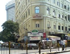 Street Shopping Tour In Mumbai