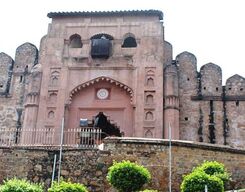 Jhansi 2 Day Sightseeing Tour from Agra