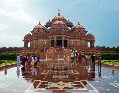 Half Day Guided Tour of Delhi's Godly Places