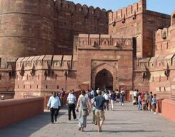 Agra Full Day Guided Sightseeing Tour