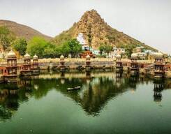 Alwar Sightseeing Tour from Jaipur
