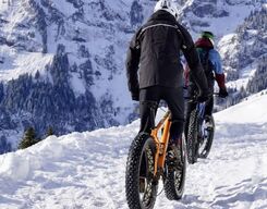 Fatbiking from Hampta Village to Prini