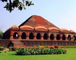 Bishnupur Sightseeing Tour from The City of Kolkata