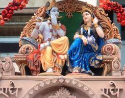 Mathura-Vrindavan Darshan 2-Day Tour from The City of Lucknow