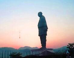 Statue of Unity Day Tour from The City of Ahmedabad