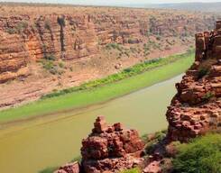 Gandikota and Lepakshi 2 Days Sightseeing Tour from Bangalore City