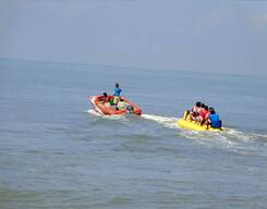 Banana Boat Ride at Cherai Beach