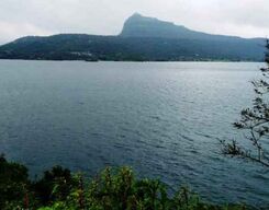 Pawna-Lohagad-Lonavala Guided Day Trip From Mumbai