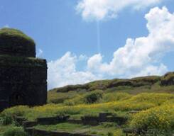 Pawna-Lohagad-Lonavala Guided Day Trip from Pune