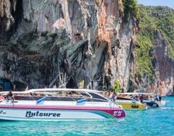 Phi Phi,Khai Nui,Khai Nok,Yao Yai 4 Island Speed Boat Tour