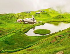 Prashar Lake Trek from Panarsa