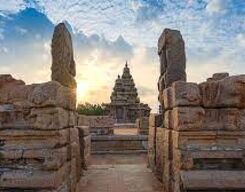 Kanchipuram & Mahabalipuram Sightseeing Day Tour Drop at Chennai