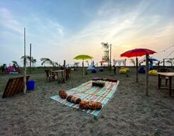 New Year Celebrations and Camping at Alibaug