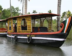 Poovar Luxury Shikara Cruise