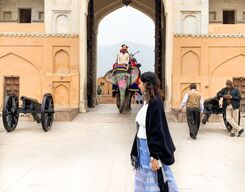 Jaipur City Guided Sightseeing Day Tour in Private Car