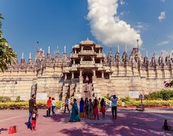 Ranakpur Temple Sightseeing Day Tour from Udaipur with Jodhpur Drop