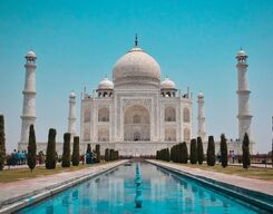 Agra Sightseeing Guided Day Tour in a Private Vehicle