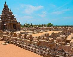 Mahabalipuram and Kanchipuram Day Tour from Chennai for Big Group (Tempo Traveller)