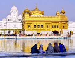Amritsar City Guided Sightseeing Day Tour in Private Car All Inclusive