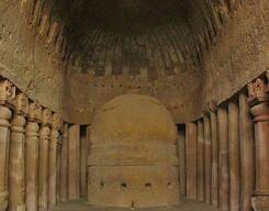 Kanheri Caves Sightseeing Day Tour from Mumbai