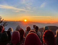 Sunrise Trek to Kunjapuri Temple from Rishikesh with Breakfast