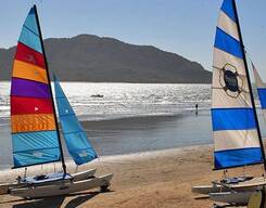 Catamaran Sailing in Baga, Goa