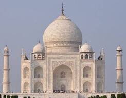 Agra City Day Tour from Delhi with Taj Mahal & Fatehpur Sikri