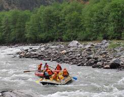 Rafting & Riverside Camping in Kullu
