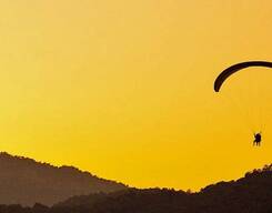 Bir-Billing Trek & Paragliding