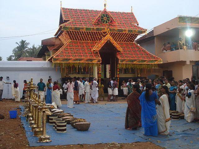 Arattupuzha Temple