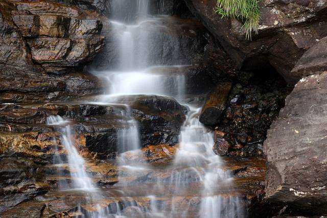 Lover's Leap Falls, Nuwara Eliya
