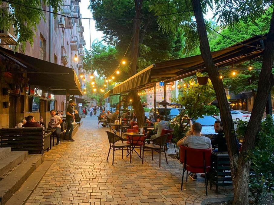 Saryan Street (Wine Street)