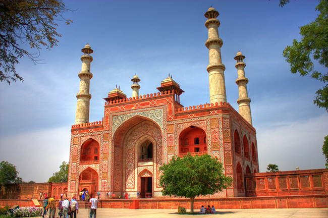 Akbar's Tomb, Sikandra - Offbeat Places in Agra - Explore Agra