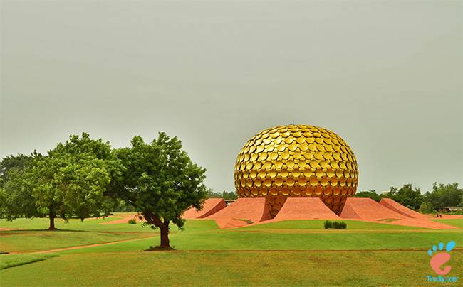 Complete Guide To Auroville - the Spiritual Retreat