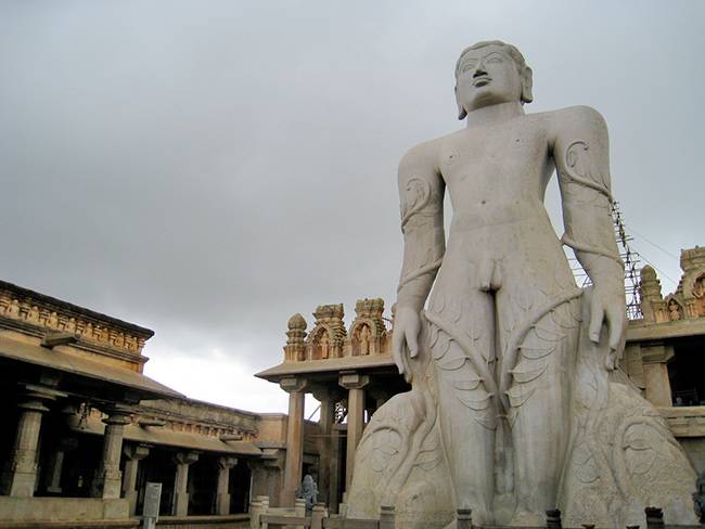 Shravanabelagola - Temples of Halebidu & Belur