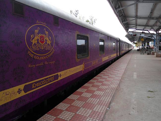 Indian Train Journeys - Golden chariot