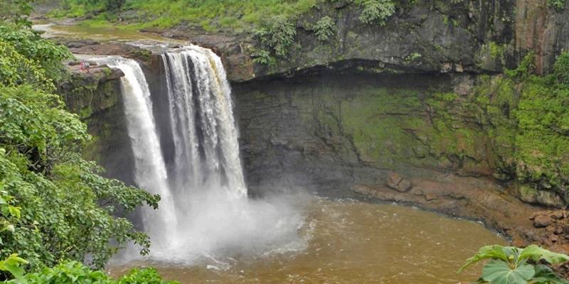 Offbeat places in Gujarat - Girmal waterfalls