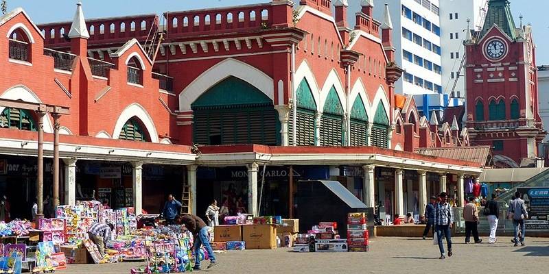Famous Shopping Streets of India - Kolkata